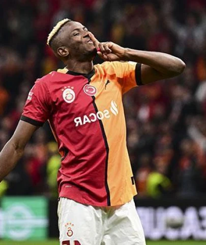 Galatasaray'da Osimhen transferi için endişe yaratıyor! Kulüp teklif yapma kararı alacak.