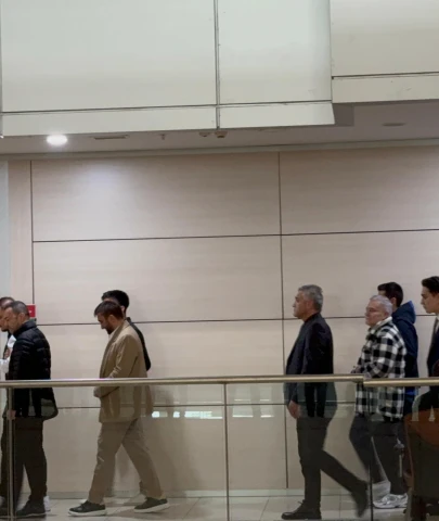 Mehmet Ali Erbil'in dosyasında yer alan yasa dışı bahis iddialarının ardındaki sır perdesi aralanıyor: Dijital uyuşturucu suçlamasıyla gündeme geldi!